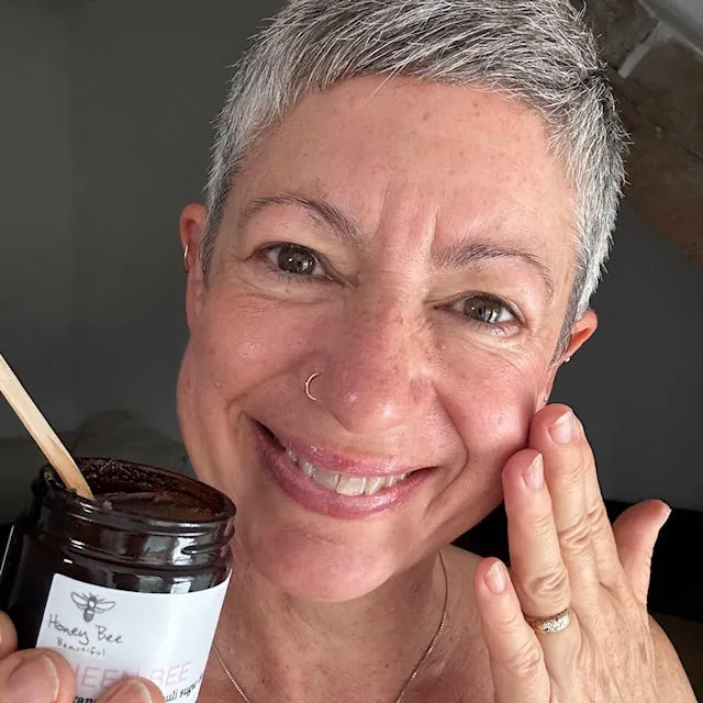 Queen Bee Face Scrub Exfoliator