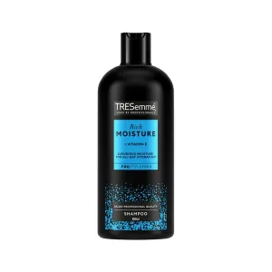 TRESemmé Rich Moisture Shampoo 680ml